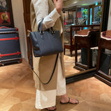 [Shrink leather]<br>Athena shoulder bag<br>color: navy