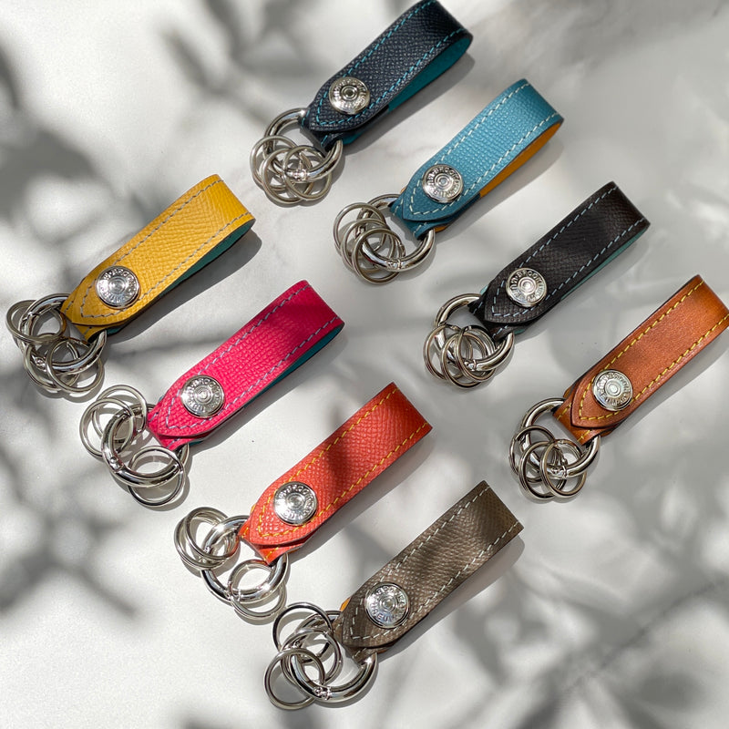 [French calf] <br>key ring<br>color: Orange