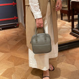 [Shrink leather]<br>postman mini shoulder<br>color: ethane gray