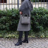 [Shrink leather]<br>Athena shoulder bag<br>color: ethane gray