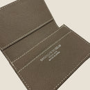 [フレンチカーフ] <br>通しマチカードケース<br>color：エタングレー