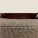 [フレンチカーフ] <br>通しマチカードケース<br>color：エタングレー