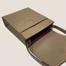 [シュリンクレザー×クロコパターンレザー]<br>ヴォヤージュサコッシュ<br>color：トープ