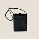 [シュリンクレザー×クロコパターンレザー]<br>ヴォヤージュサコッシュ<br>color：ブラック