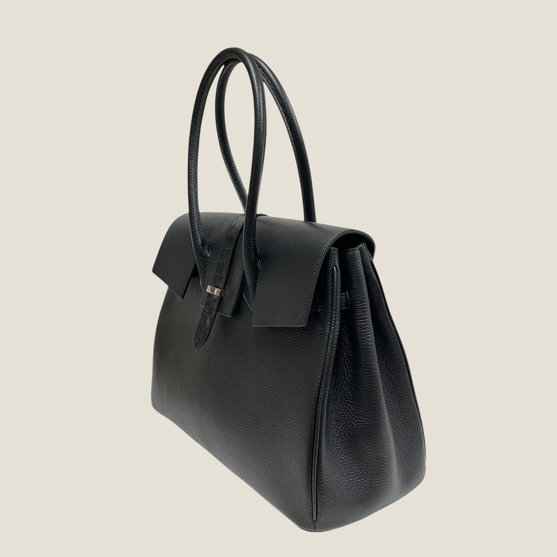 [シュリンクレザー]<br>ヴォヤージュLバッグ<br>color：ブラック<br>【１２月中旬入荷予定】