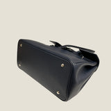 [Shrink leather x croco pattern leather]<br>Voyage L bag<br>color: navy