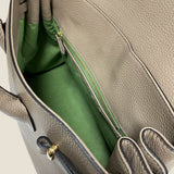[Shrink leather]<br>Voyage L bag<br>color: taupe