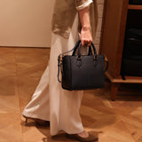 [Shrink leather]<br>Athena shoulder bag<br>color: navy