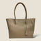 [Shrink leather]<br>Tutitot bag<br>color: Tope<br>[Scheduled to arrive in mid -January 2025]