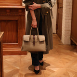 [Shrink leather x croco pattern leather]<br>Voyage M bag<br>color: taupe