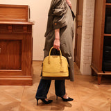 [Shrink leather] <br>round shoulders<br>color: mustard yellow
