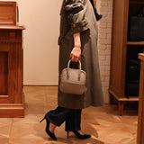 [Shrink leather]<br>postman mini shoulder<br>color: taupe