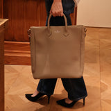 [Taurillon Lagoon]<br>parnet tote bag<br>color: taupe