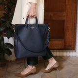 [Taurillon Lagoon]<br>parnet tote bag<br>color: navy