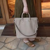 [Taurillon Lagoon]<br>parnet tote bag<br>color: taupe