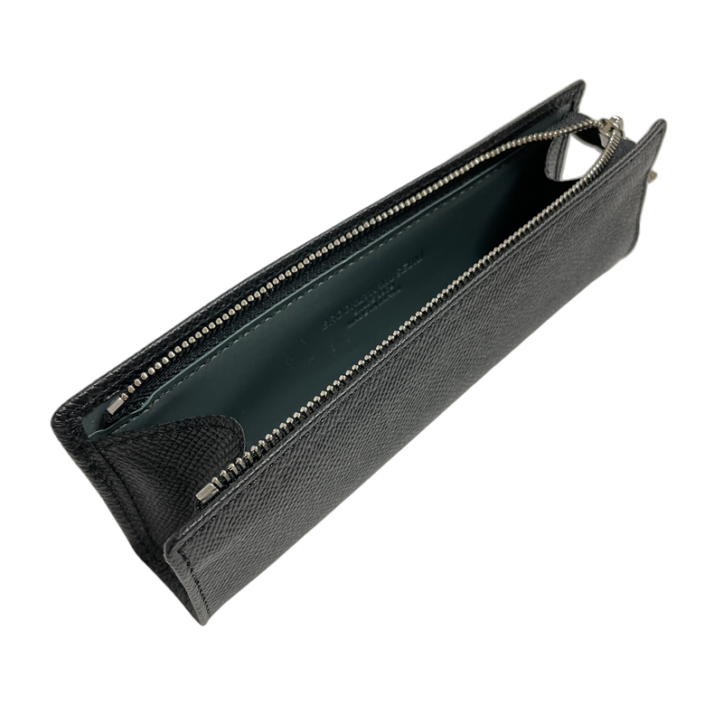 [French calf]<br>Zipper pen case<br>color: Black