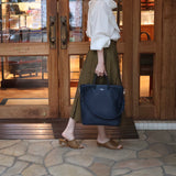 [Taurillon Lagoon]<br>parnet tote bag<br>color: navy