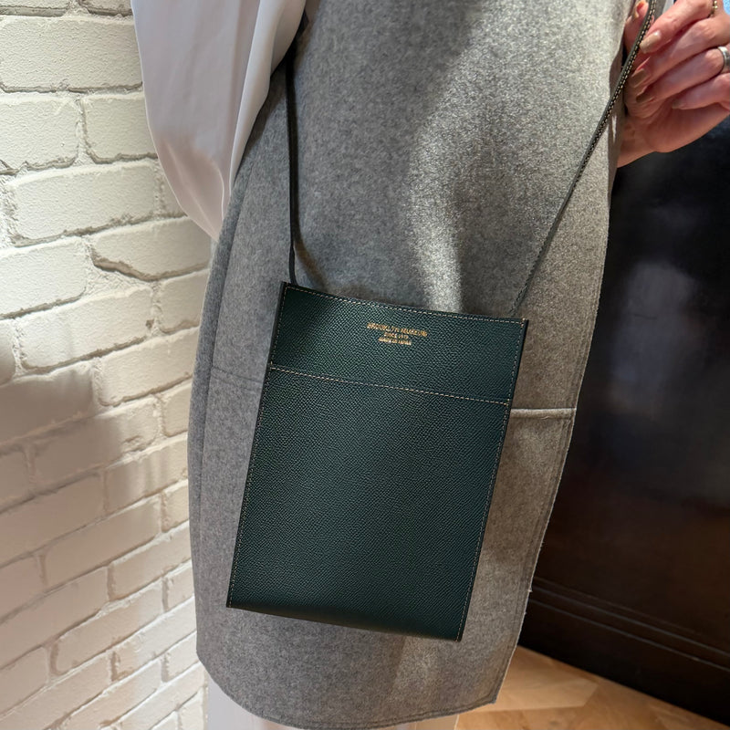 [フレンチカーフ]<br>ボックスサコッシュL<br>color：ダークグリーン