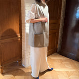 [French calf]<br>Box sacoche L<br>color: taupe