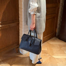 [シュリンクレザー]<br>ヴォヤージュMバッグ<br>color：ネイビー