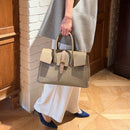 [シュリンクレザー]<br>ヴォヤージュMバッグ<br>color：トープ×トープ