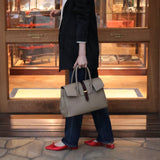 [Shrink leather x croco pattern leather]<br>Voyage M bag<br>color: taupe