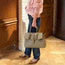 [シュリンクレザー]<br>ヴォヤージュMバッグ<br>color：トープ×トープ