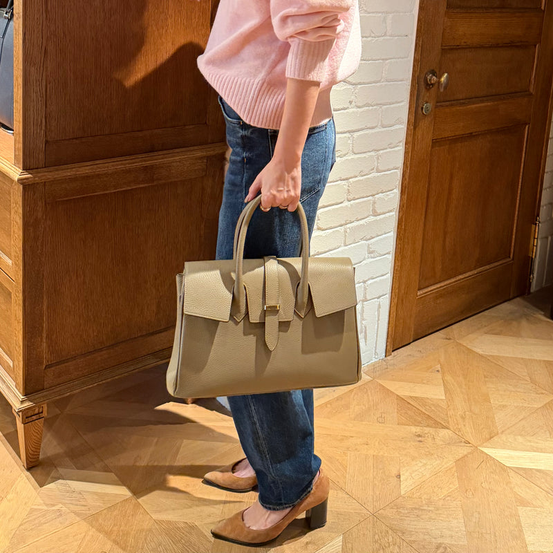 [オールシュリンクレザー]<br>ヴォヤージュMバッグ<br>color：トープ