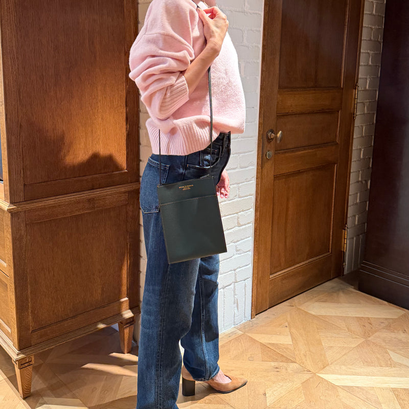 [フレンチカーフ]<br>ボックスサコッシュL<br>color：ダークグリーン