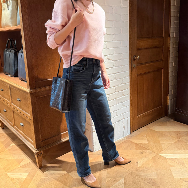 [クロコパターン]<br>ボックスサコッシュL<br>color：ネイビー