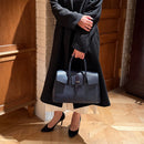 [シュリンクレザー]<br>ヴォヤージュMバッグ<br>color：ネイビー