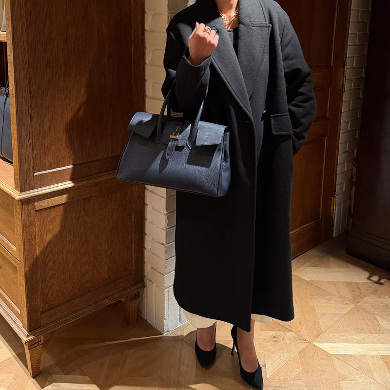 [シュリンクレザー]<br>ヴォヤージュMバッグ<br>color：ネイビー