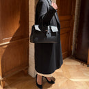 [オールシュリンクレザー]<br>ヴォヤージュMバッグ<br>color：ブラック