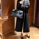 [オールシュリンクレザー]<br>ヴォヤージュMバッグ<br>color：ネイビー