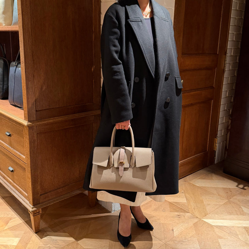 [トリヨンラグーン×クロコダイル]<br>ヴォヤージュMバッグ<br>color：トープ×トープ