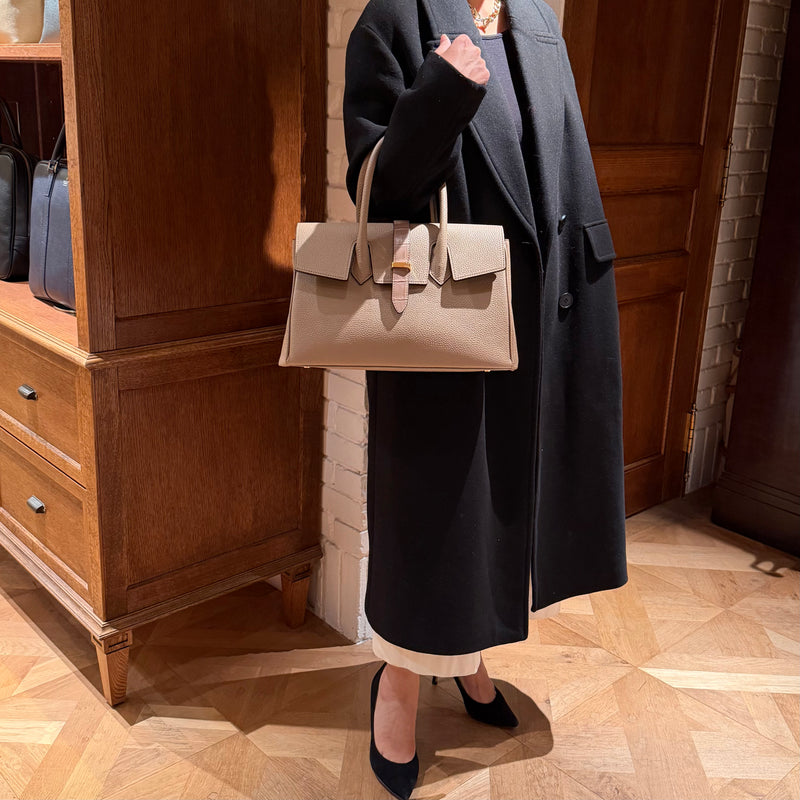 [トリヨンラグーン×クロコダイル]<br>ヴォヤージュMバッグ<br>color：トープ×トープ