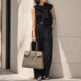 [Shrink leather x croco pattern leather]<br>Voyage L bag<br>color: taupe x taupe