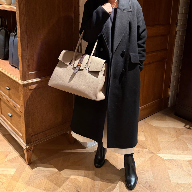 [トリヨンラグーン×クロコダイル]<br>ヴォヤージュLバッグ<br>color：トープ×ダークブラウン