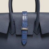[Taurillon Lagoon x Crocodile]<br>Voyage M bag<br>color: navy