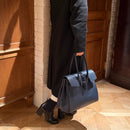 [シュリンクレザー]<br>ヴォヤージュLバッグ<br>color：ネイビー