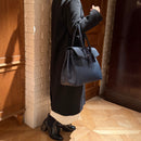 [シュリンクレザー]<br>ヴォヤージュLバッグ<br>color：ネイビー