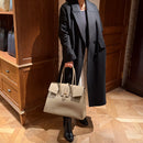 [オールシュリンクレザー]<br>ヴォヤージュLバッグ<br>color：トープ