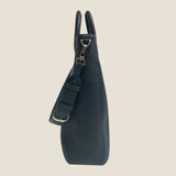 [Taurillon Lagoon]<br>parnet tote bag<br>color: navy