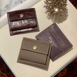 [Croc pattern leather] <br>mini snap wallet<br>color: dark brown