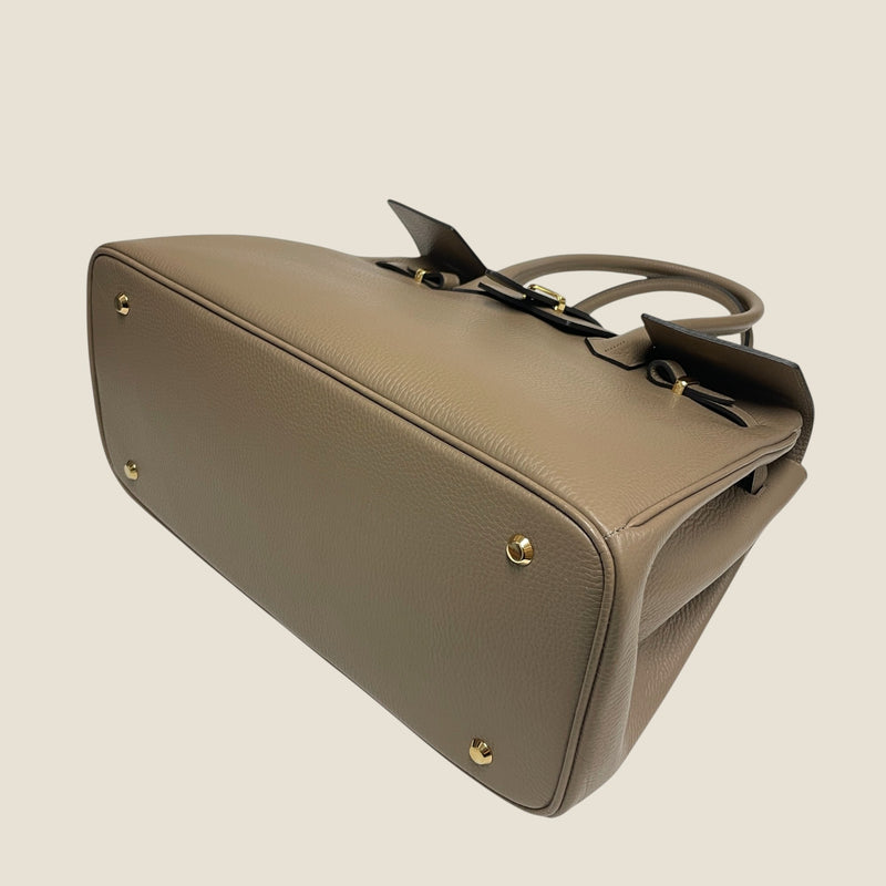 [オールシュリンクレザー]<br>ヴォヤージュLバッグ<br>color：トープ