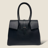 [Shrink leather]<br>Voyage L bag<br>color: black