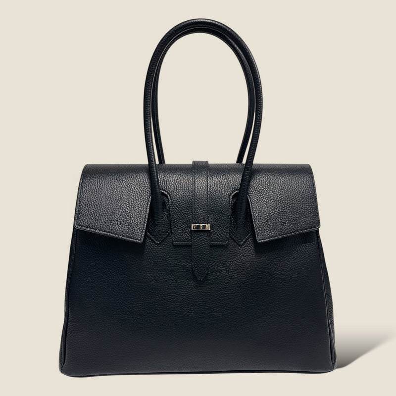 [Shrink leather]<br>Voyage L bag<br>color: Black