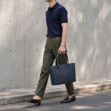[French calf] <br>Royal M tote bag<br>Color: Navy x Turquoise stitch x Interior red<br>[Scheduled to arrive in early August]