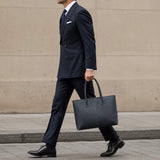 [French calf] <br>Royal M tote bag<br>Color: Navy x Turquoise stitch x Interior turquoise<br>[Scheduled to arrive in early August]