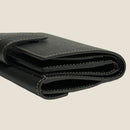 [French calf] <br>Hook -up wallet<br>color: Black x Gold Stitch